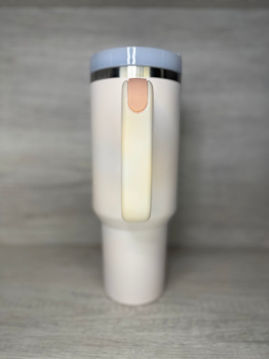 Creamy Berry Cup. 40 oz